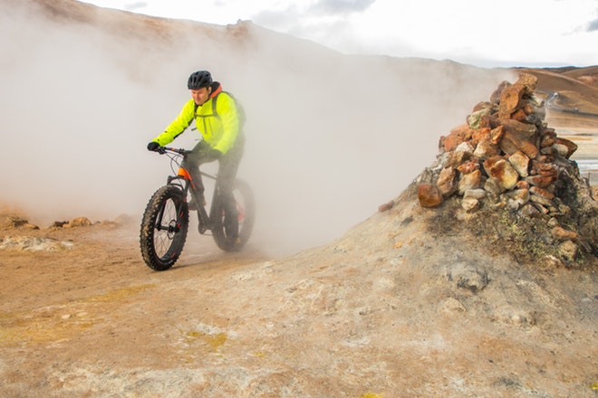 Lake Myvatn Fat-Bike & IceCave