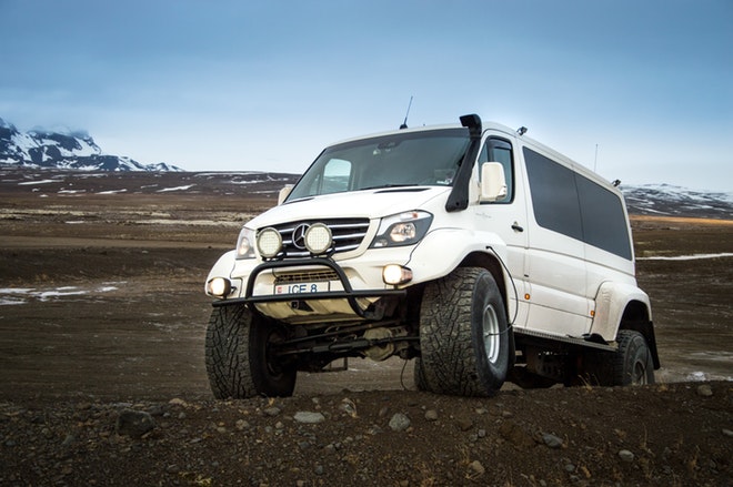 Golden Circle and Glacier Super Jeep Tour