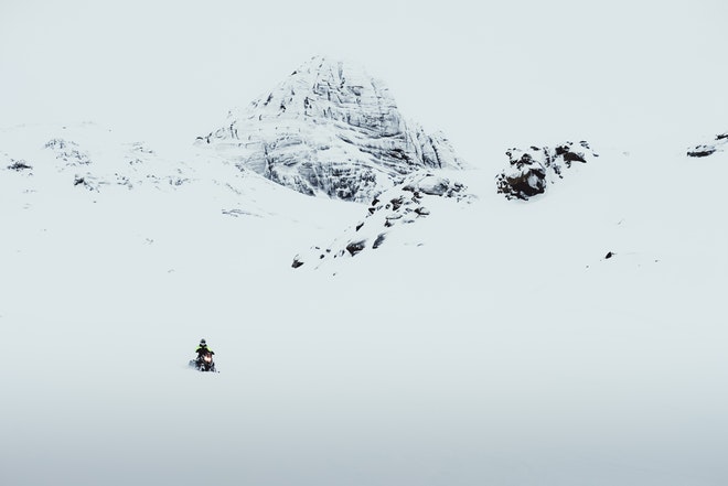 Glacier Rush – Fast pace snowmobile - SnoMo Glacier rush one hour