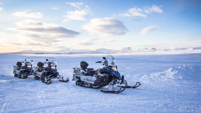 1 hr snowmobile tour from Gullfoss