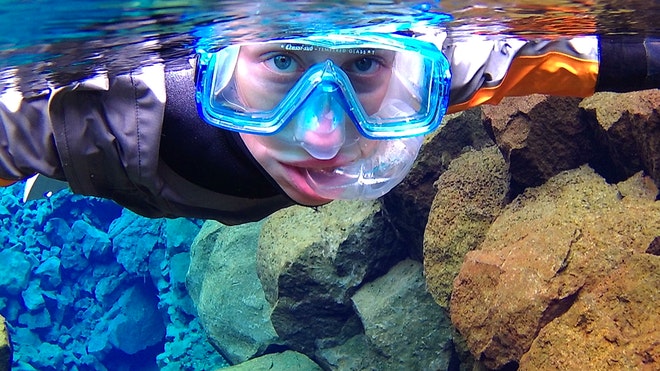 Snorkelling Silfra M + Photos & Cookies Iceland Explore