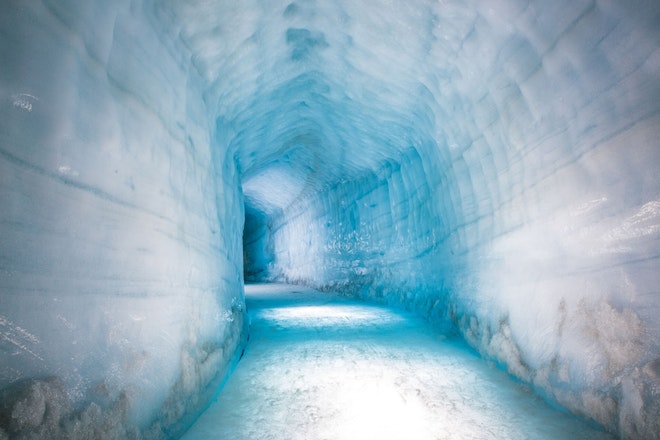 Snowmobile into the glacier Jaki