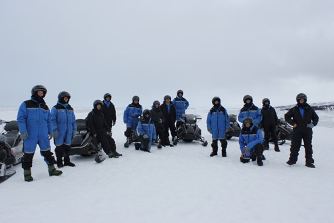 Pearl Tour Golden Circle Super jeep tour & Snowmobiling