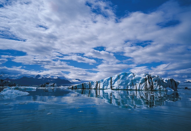 South Coast and Jokulsarlon Glacier Lagoon 2 day tour