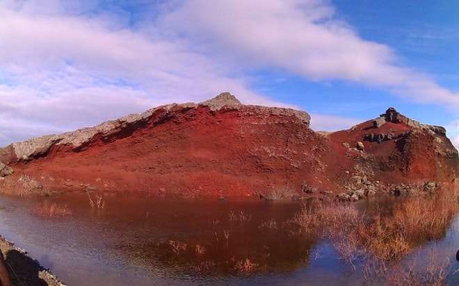 Red Lava Horse Riding Tour