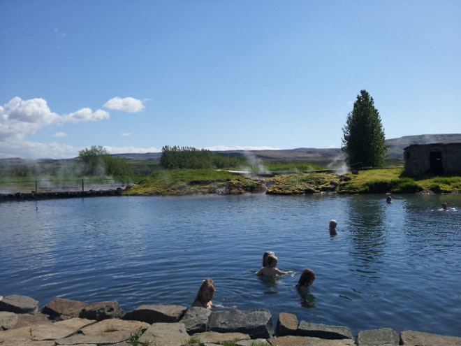 Hot Spring & Cool Glacier