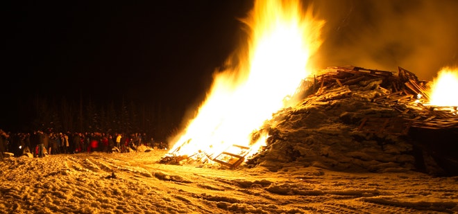 Bonfire Tour in Reykjavik