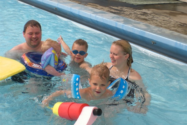 Varmaland swimming pool