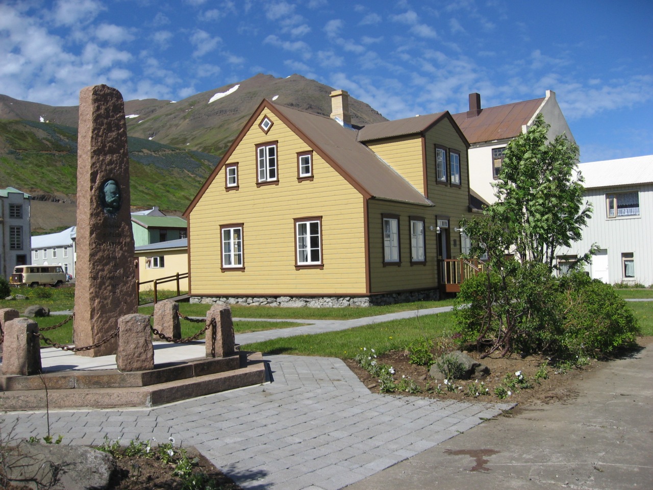 The Folk Music Centre