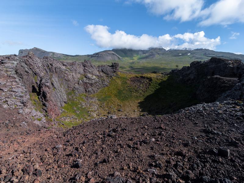 Saxholl (Saxhóll) crater