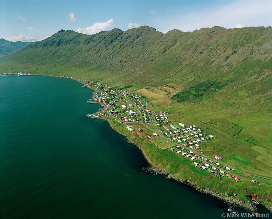 Neskaupstadur (Neskaupstaður) Town