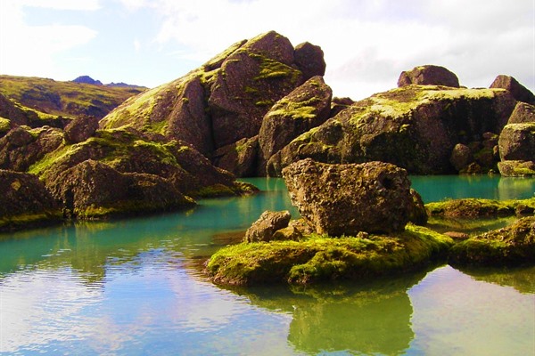 Storurd (Stórurð) giant boulders