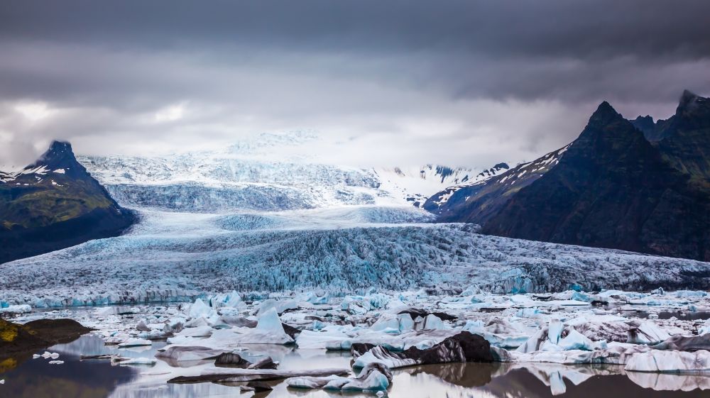 Svartifoss and Glacier Viewpoint